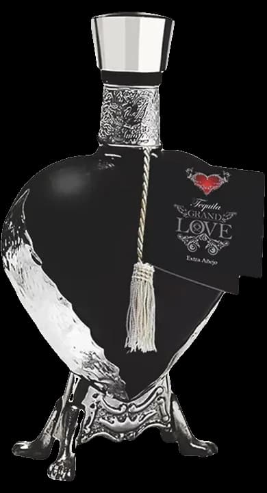 Par 72 Grand Love "Black Heart" Extra Añejo