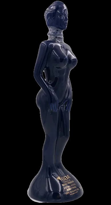 Nuda Royal Premium Extra Añejo (Blue Edition)